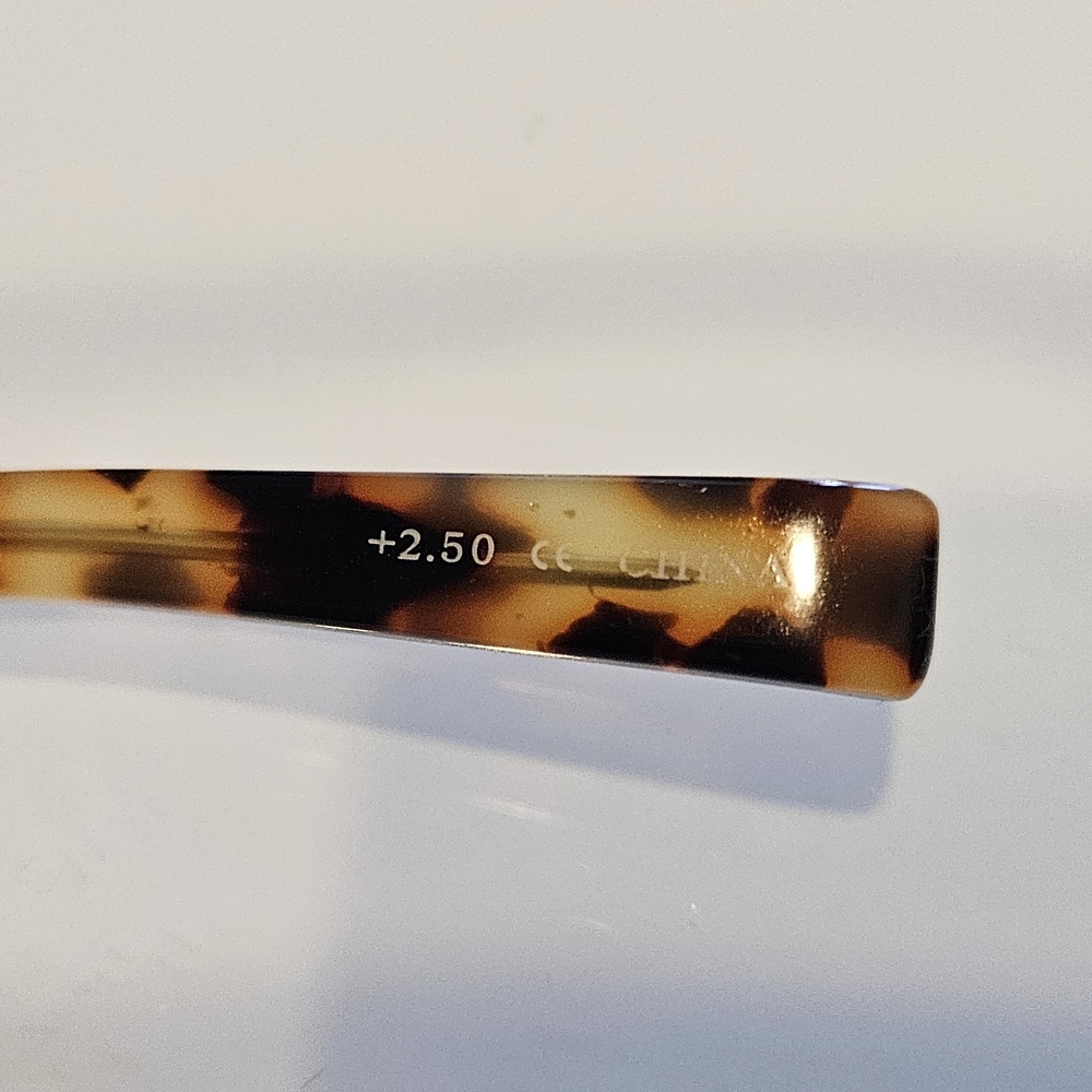 Eyebobs Tortoiseshell Cat Eye Glasses 2.50+ - Picture 6 of 12